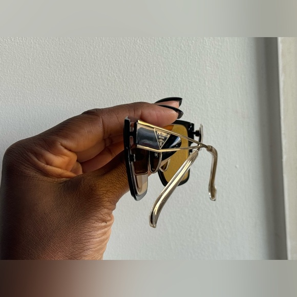 NWOT PRADA Sunglasses-PR71ZS - Picture 9 of 11